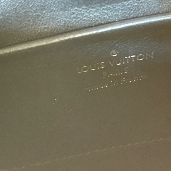 Louis Vuitton Black and Brown Bag with Gold Chain - Picture 8 of 9